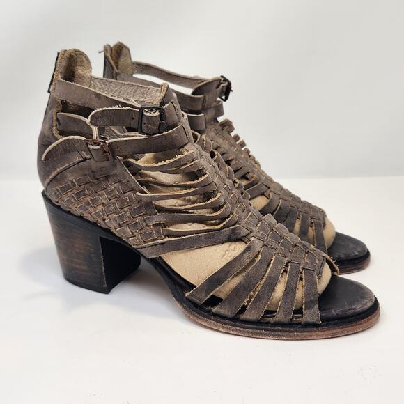 Freebird Todum Brown Distressed Leather Caged Ankle Sandals Size 9 Bootie Heel - Picture 1 of 9